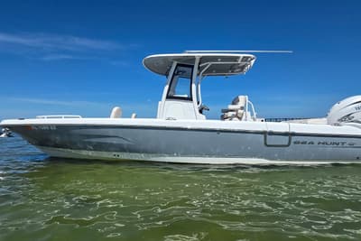 BOATZON | Sea Hunt Escape 27 2021