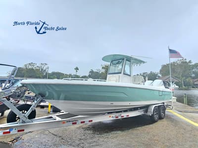 BOATZON | Sea Hunt Escape 28 2023