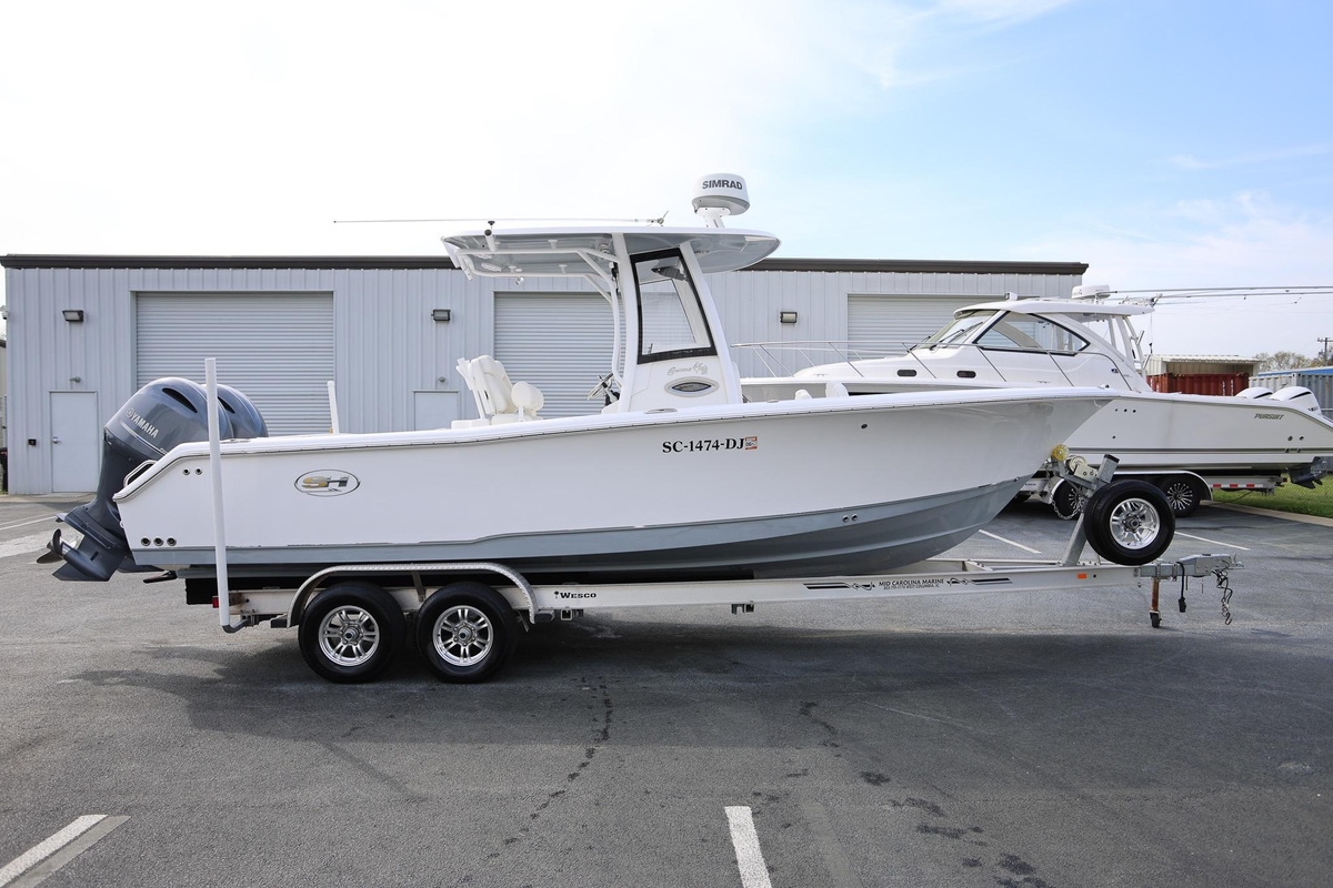 2018 Sea Hunt Gamefish 25 - Sold Boat