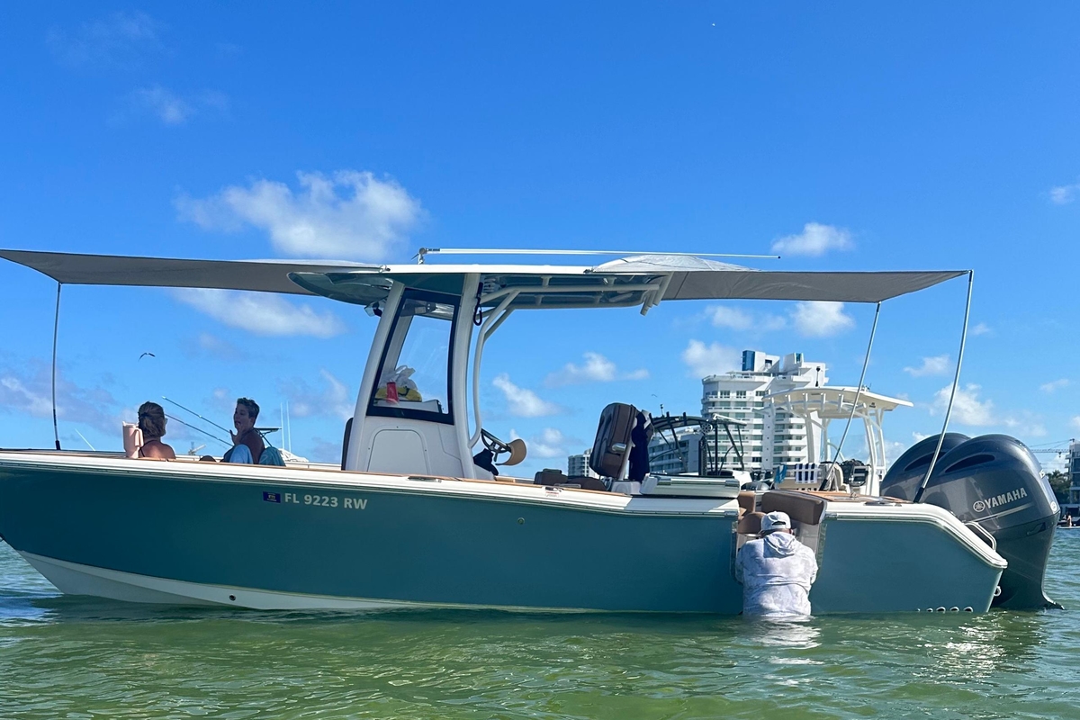 2019 Sea Hunt Gamefish 25 - Sold Boat