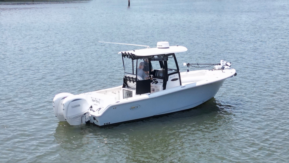 2024 Sea Hunt Gamefish 25 - Sold Boat