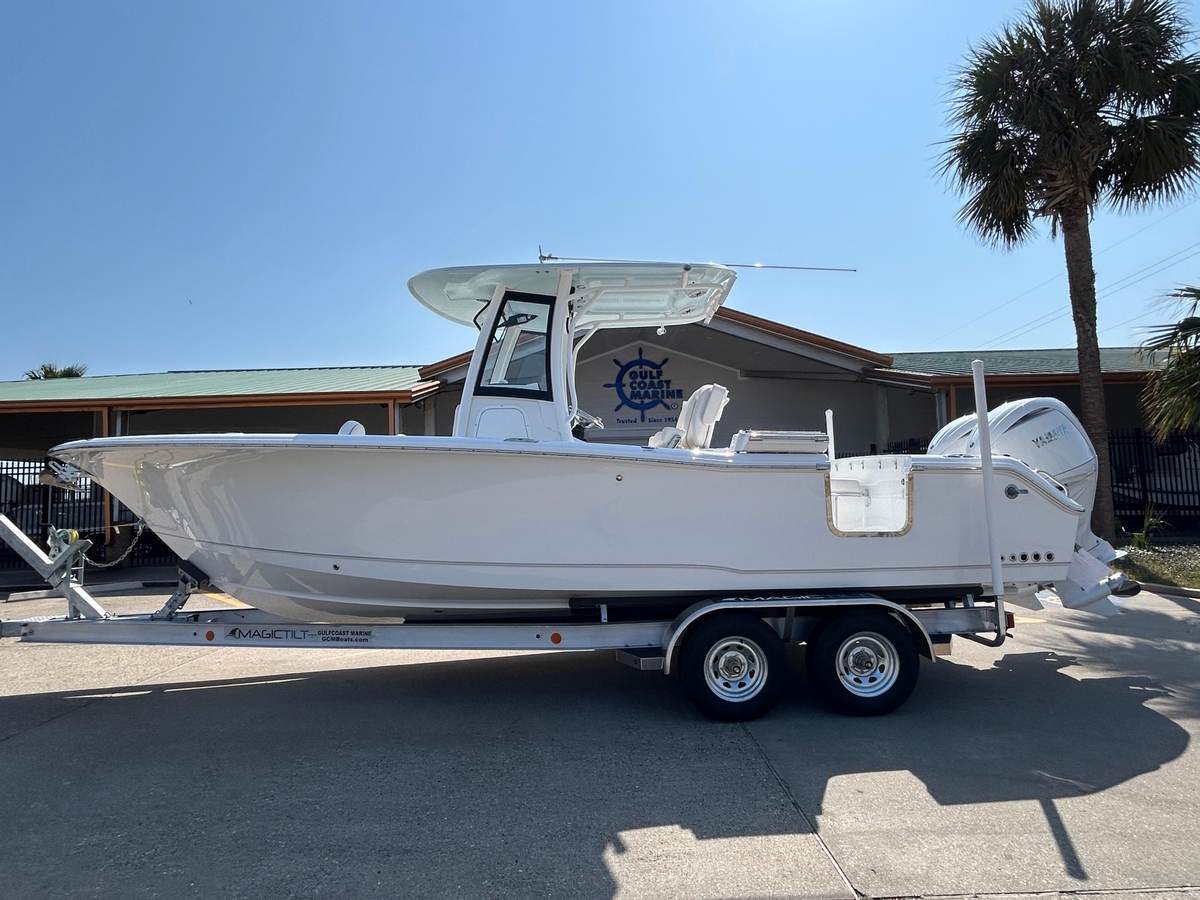 2025 Sea Hunt Gamefish 25 - Sold Boat