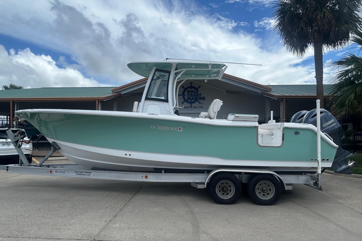 2023 Sea Hunt Gamefish 27 Coffin Box - Sold Boat