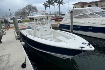 BOATZON | Sea Hunt Gamefish 27 Forward Seating 2011 BOATZON | Sea Hunt Gamefish 27 Forward Seating 2011