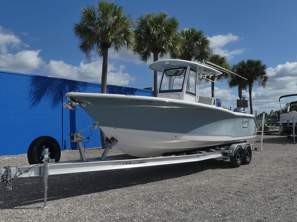 2021 Sea Hunt Gamefish 27 Forward Seating - Sold Boat