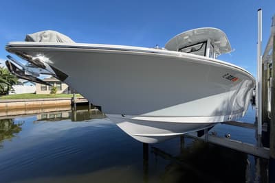 BOATZON | Sea Hunt Gamefish 27CB 2025