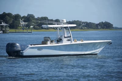BOATZON | Sea Hunt Gamefish 27FS 2017