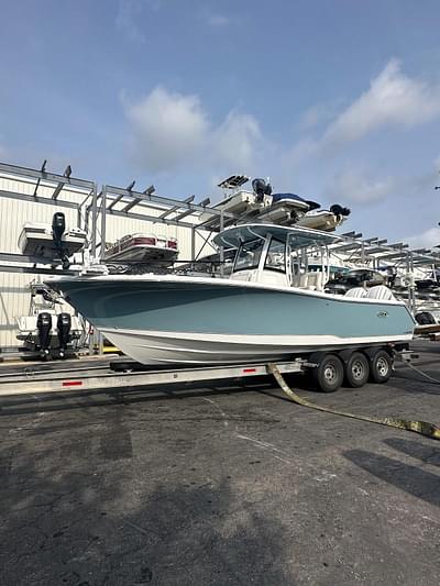 BOATZON | Sea Hunt Gamefish 28 Coffin Box 2024 BOATZON | Sea Hunt Gamefish 28 Coffin Box 2024