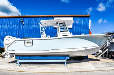 BOATZON | Sea Hunt Gamefish 28 Forward Seating 2026