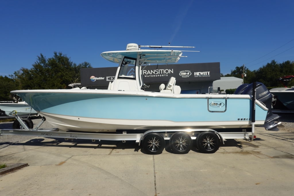 2018 Sea Hunt Gamefish 30 - Sold Boat