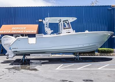 BOATZON | Sea Hunt Gamefish 30 Forward Seating 2026