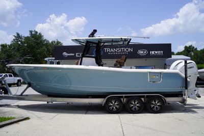 BOATZON | Sea Hunt Gamefish 30 with Forward Seating 2024