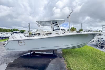 BOATZON | Sea Hunt Gamefish 30FS 2026