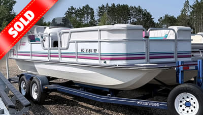 BOATZON | Sea Hunt Pontoon Deck Fiberglass Bottom IO 1998