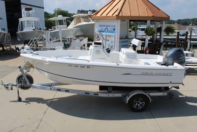 BOATZON | Sea Hunt Triton 177 2009
