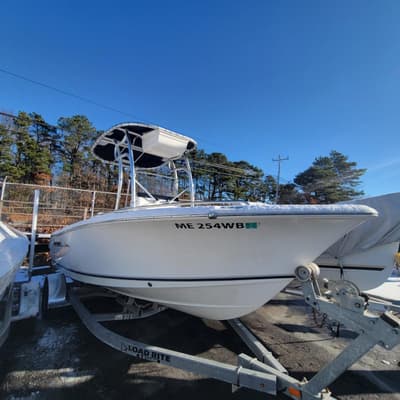 BOATZON | Sea Hunt Triton 188 2013