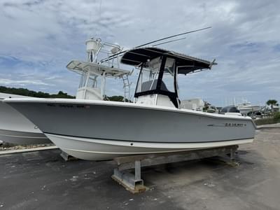 BOATZON | Sea Hunt Triton 210 2013