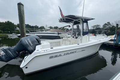 BOATZON | Sea Hunt Triton 220 2007