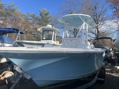 BOATZON | Sea Hunt Triton 225 2017