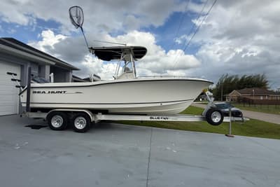 BOATZON | Sea Hunt Triton 232 2005