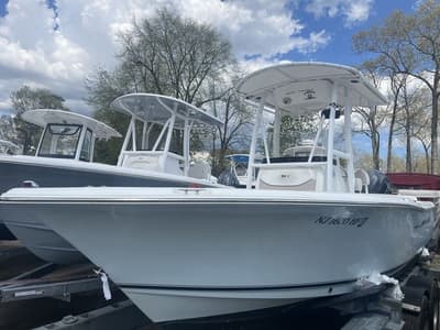 BOATZON | Sea Hunt Ultra 211 2013