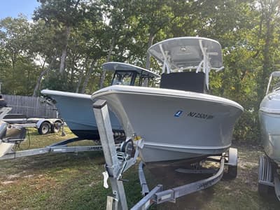 BOATZON | Sea Hunt Ultra 211 2016
