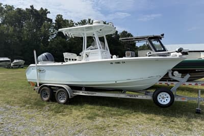 BOATZON | Sea Hunt Ultra 211 2017