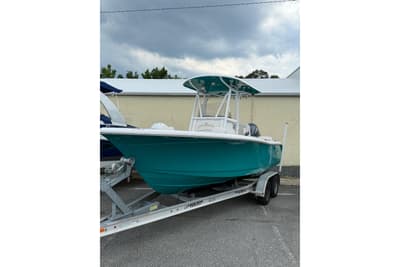 BOATZON | Sea Hunt Ultra 219 2021