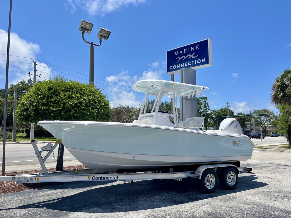 2026 Sea Hunt Ultra 219 - Sold Boat
