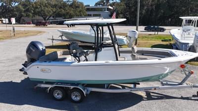 BOATZON | Sea Hunt Ultra 219 2026