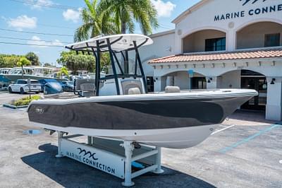 BOATZON | Sea Hunt Ultra 219 2026