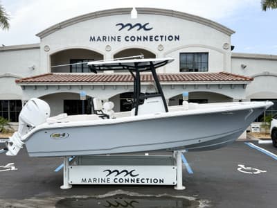 BOATZON | Sea Hunt Ultra 219 2027