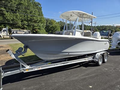 BOATZON | Sea Hunt Ultra 219 2027
