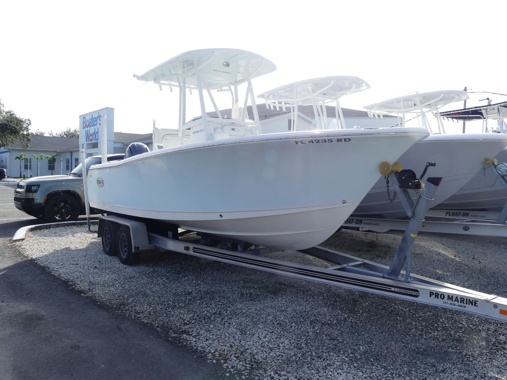 2016 Sea Hunt Ultra 225 - Sold Boat