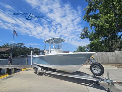 BOATZON | Sea Hunt Ultra 225 2019