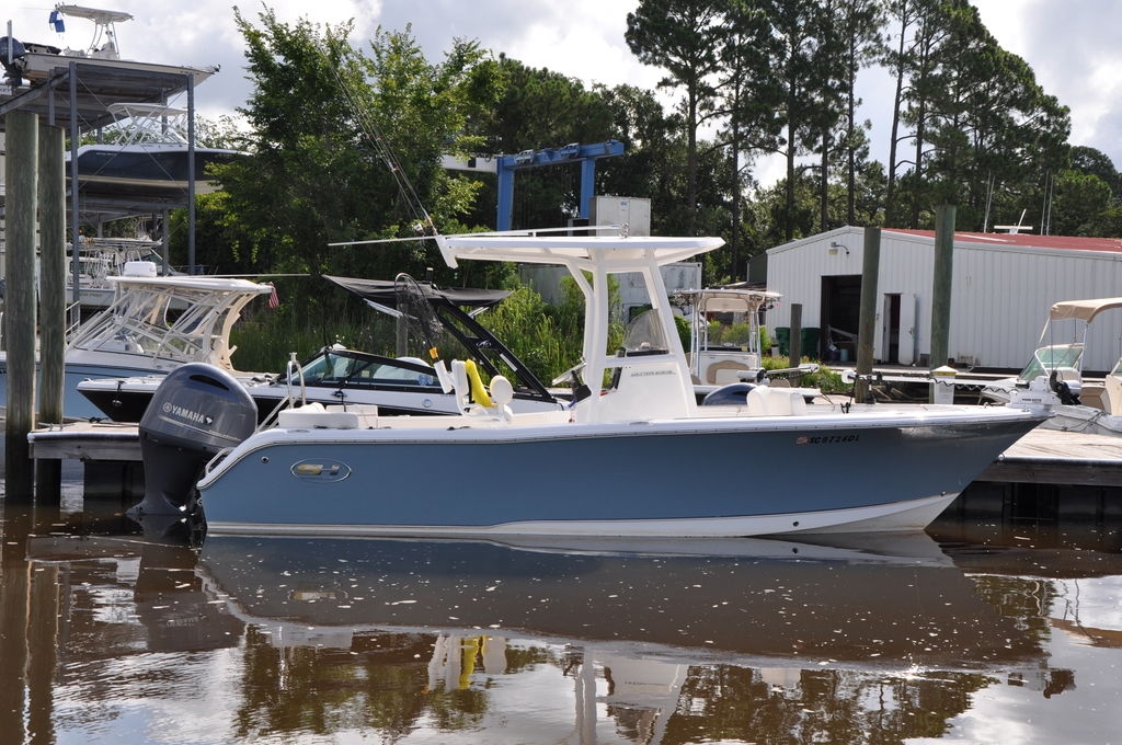 2020 Sea Hunt Ultra 225 - Sold Boat