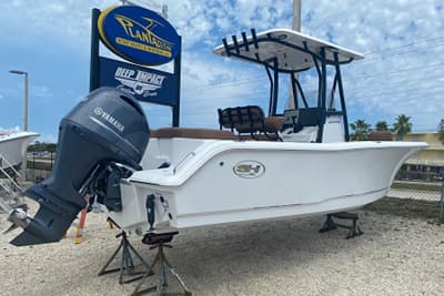 BOATZON | Sea Hunt Ultra 229 2022