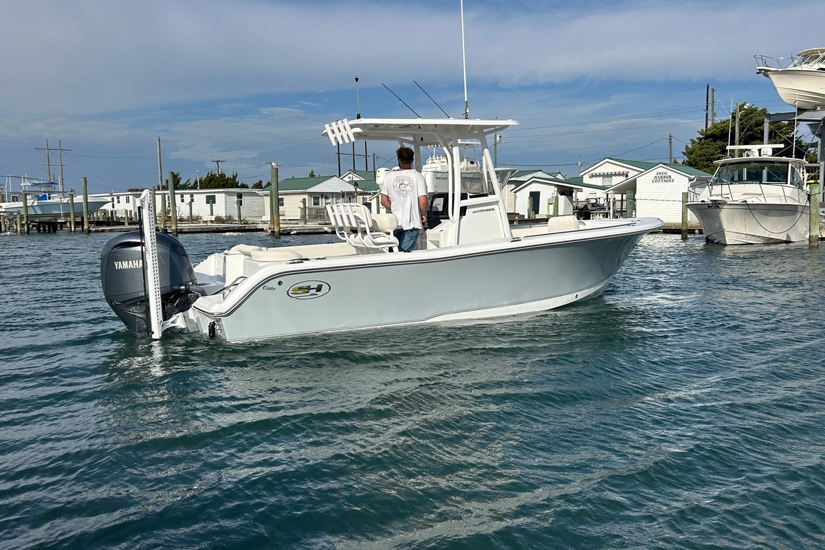 2025 Sea Hunt Ultra 229 - Sold Boat