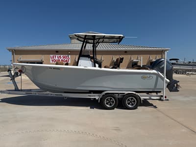 BOATZON | Sea Hunt Ultra 229 2025