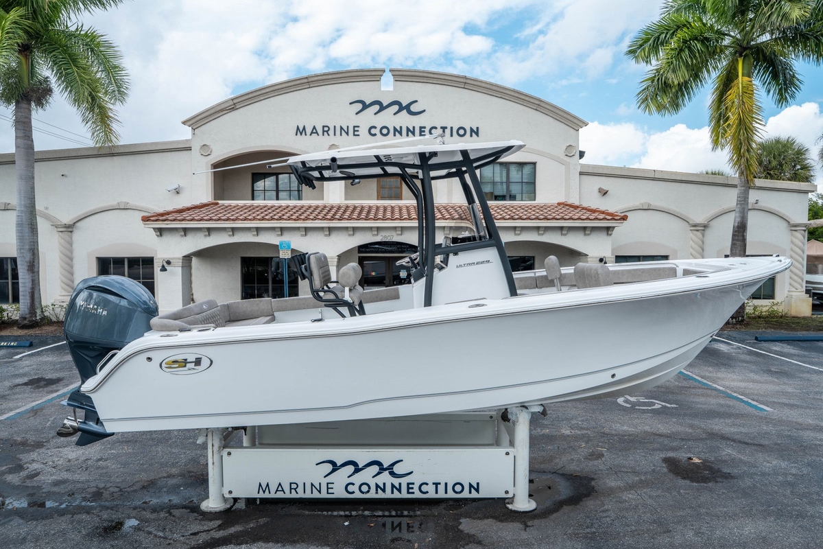 2026 Sea Hunt Ultra 229 - Sold Boat