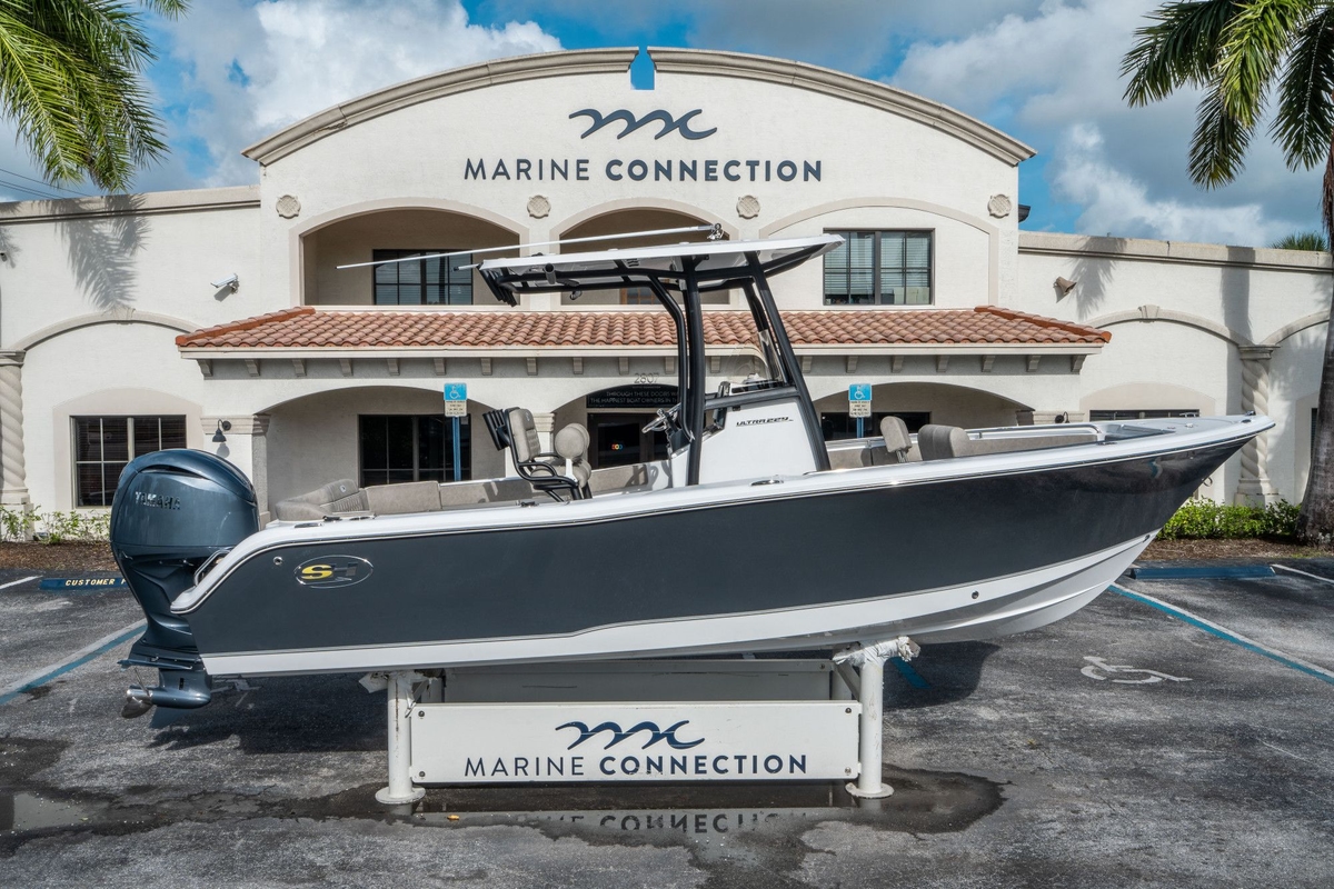2026 Sea Hunt Ultra 229 - Sold Boat