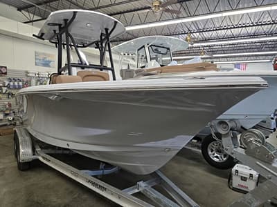 BOATZON | Sea Hunt Ultra 229 2027
