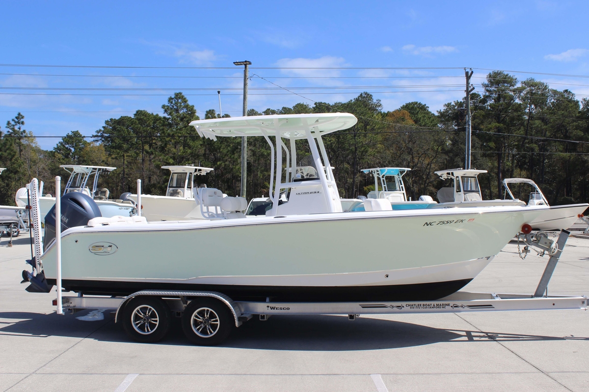 2019 Sea Hunt Ultra 234 - Sold Boat