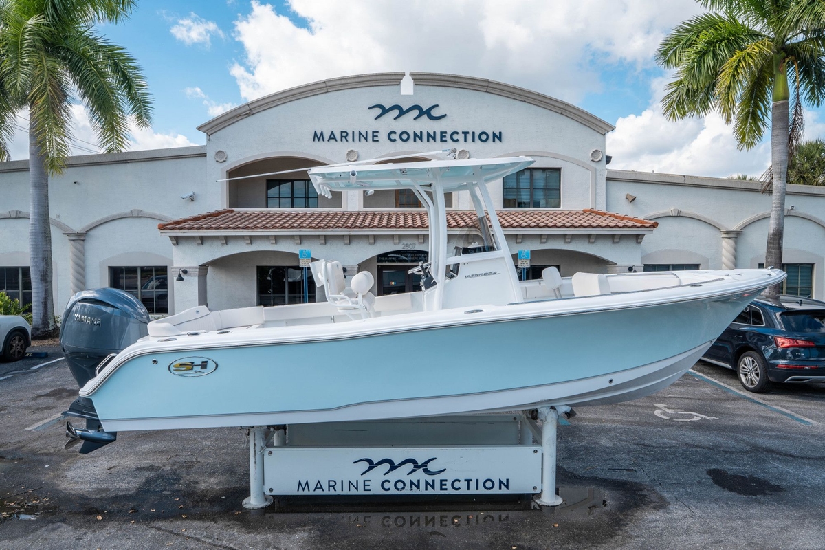 2026 Sea Hunt Ultra 234 - Sold Boat