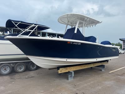 BOATZON | Sea Hunt Ultra 235SE 2017