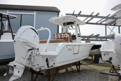 BOATZON | Sea Hunt Ultra 235SE 2026