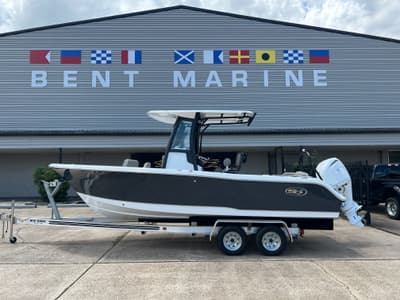 BOATZON | Sea Hunt Ultra 235SE 2027