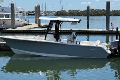 BOATZON | Sea Hunt Ultra 239 SE 2021