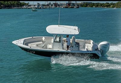 BOATZON | Sea Hunt ULTRA 239 SE 2022