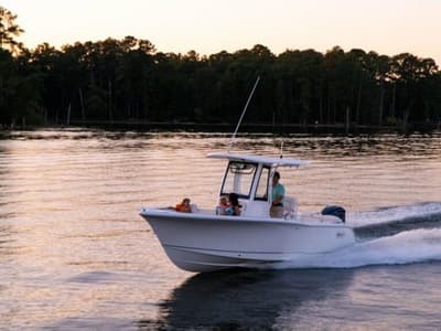 BOATZON | Sea Hunt Ultra 239 SE 2023